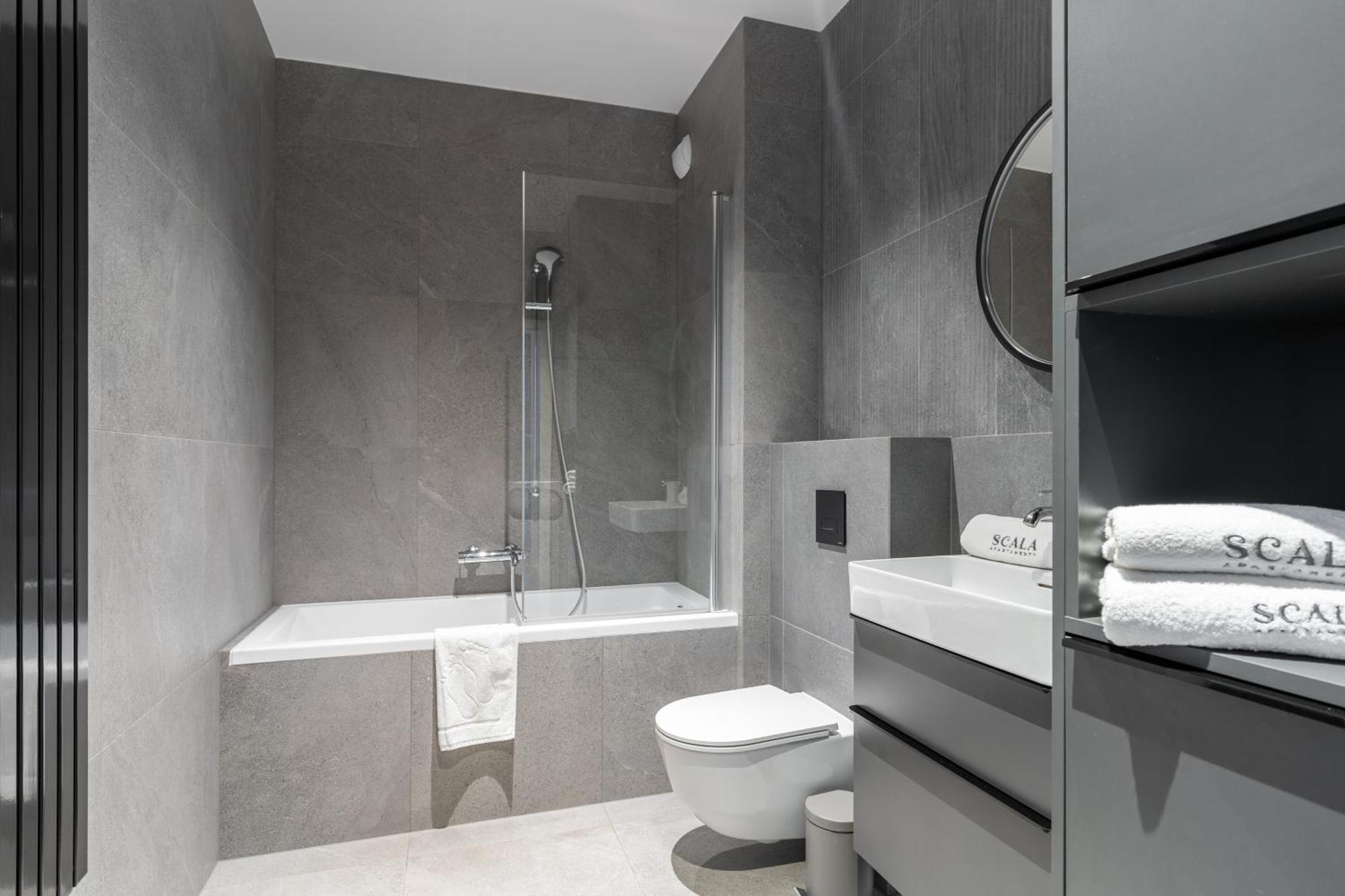 Scala 60C City Center Apartments With Parking By Lion Apartments Gdańsk Extérieur photo