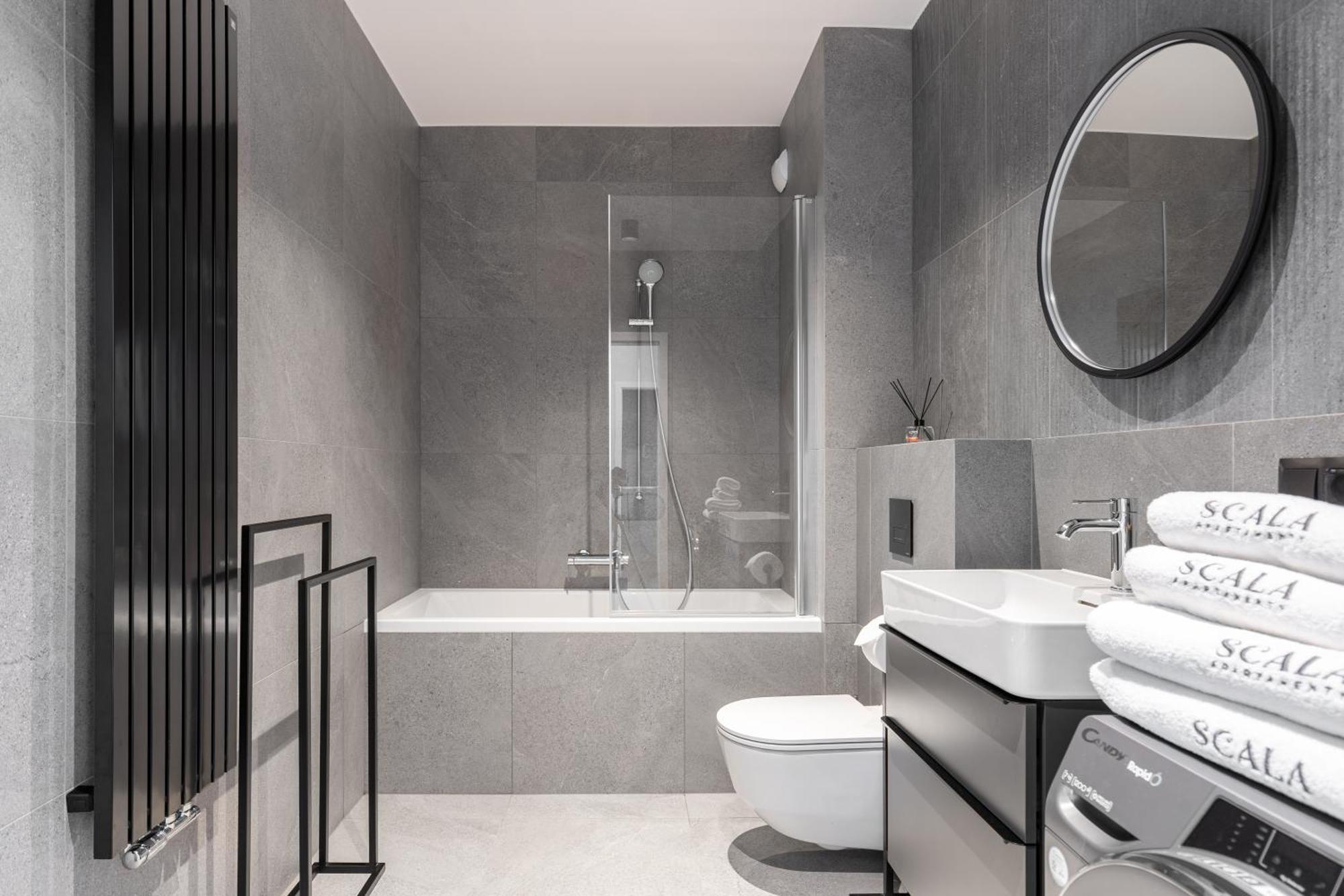 Scala 60C City Center Apartments With Parking By Lion Apartments Gdańsk Extérieur photo